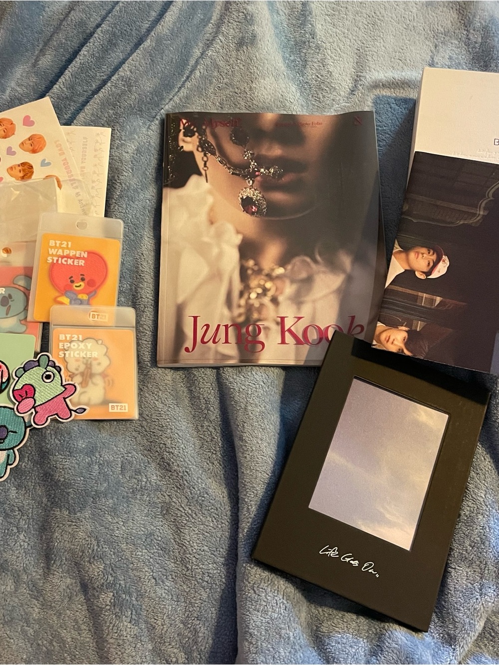 BTS bundle, Bt21 stickers, JUNGKOOK photobook, BE album box set